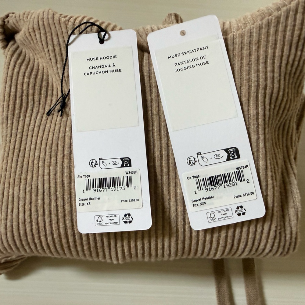 ALO Yoga MUSE gravel heather Ribbed Jogger Set - Picture 3 of 9